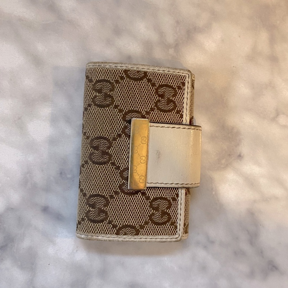 Gucci key holder